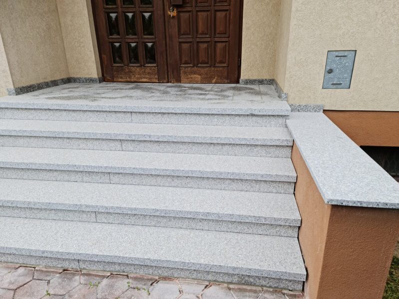 Fensterbrett aus Naturstein